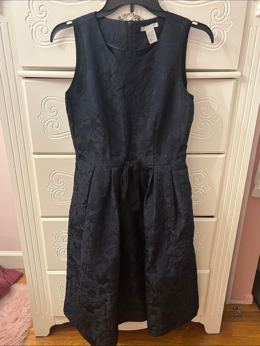 H&M Navy Sleeveless Jacquard Midi Dress with Self-Tie Waist